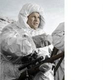 Sniper Vasily Zaitsev: ako sa námorný úradník stal hrdinom ostreľovačov Stalingradu Stalingrad